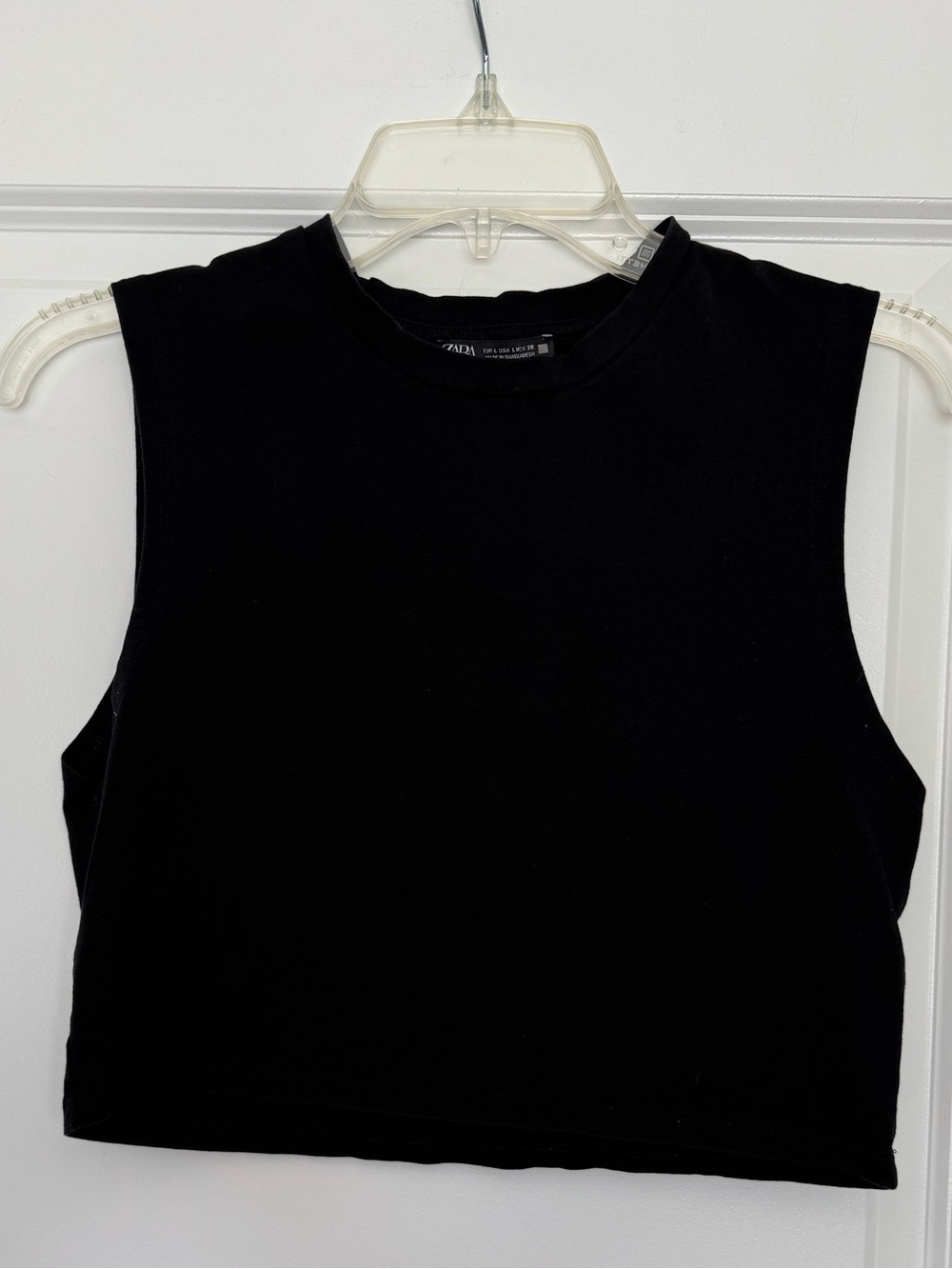 Zara Black Cropped Muscle Tank